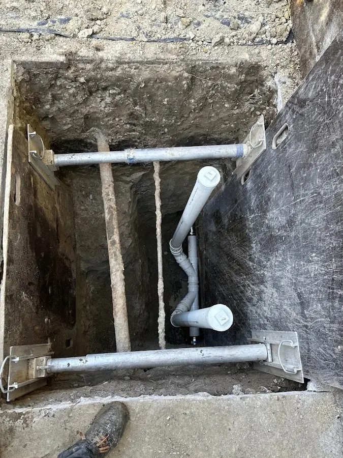 Experienced plumber completing Gas Line Repair work in Ridgefield